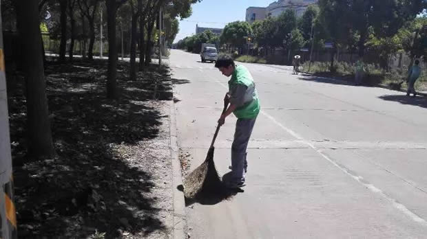 滬工閥門美麗華亭清潔家園志愿者活動(dòng)(圖4)